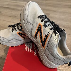 New Balance 410v8 Trail Running Shoes Mens 11.5 4E Extra Wide Hiking New Outdoor